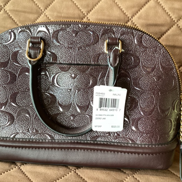 Purse - Picture 2 of 2